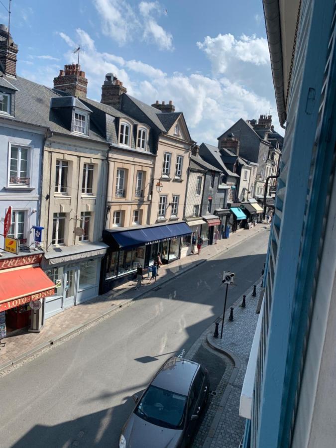 Appartement La Loge des Artistes à Honfleur Extérieur photo